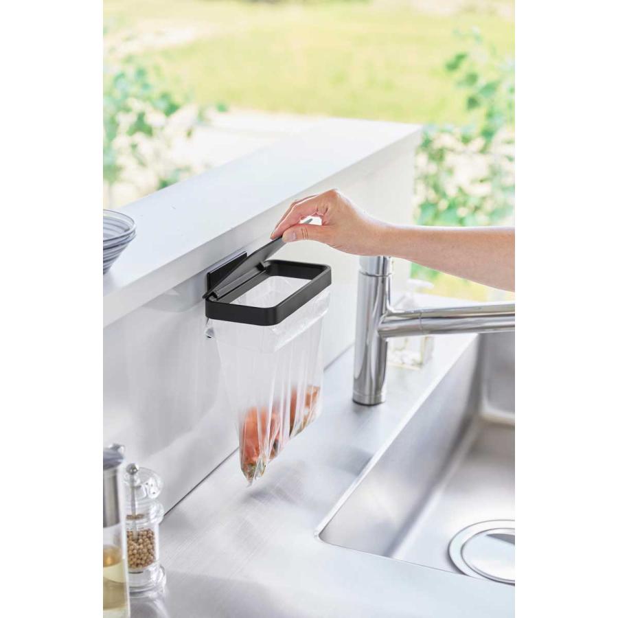 ポリ袋ホルダー 山崎実業 正規品 tower タワー マグネット蓋付きポリ袋ホルダー ゴミ箱 ゴミ袋ホルダー  1920 ブラック | tower | 06