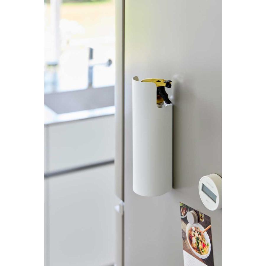 スプレーホルダー 山崎実業 正規品 tower タワー マグネット目隠しスプレーホルダー スプレー缶ホルダー  8237 ホワイト | tower | 03