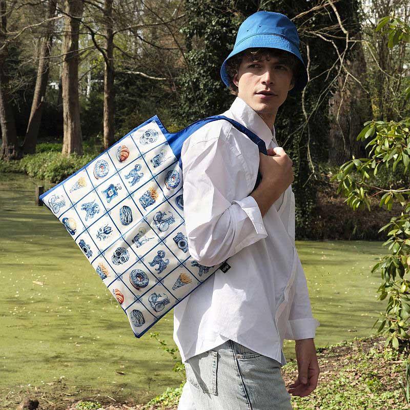 折りたたみトート エコバッグ ローキー LOQI 正規品 Recycled Bag 大きめ トートバッグ ARTIST Collection THE DUTCH TILE PROJECT / デルフトブルー ファンキー | LOQI | 02