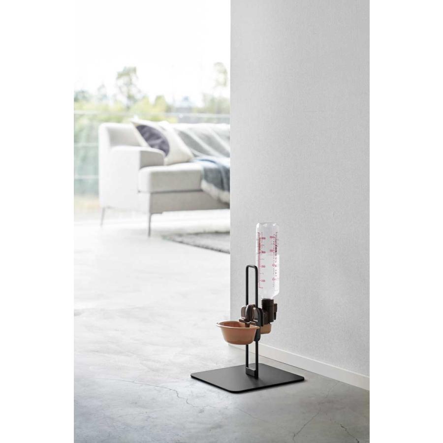 ペット給水器 山崎実業 正規品 nooks ヌークス ペット用ボトル給水器スタンド S 給水器スタンド  10010 ブラック | 山崎実業 | 03