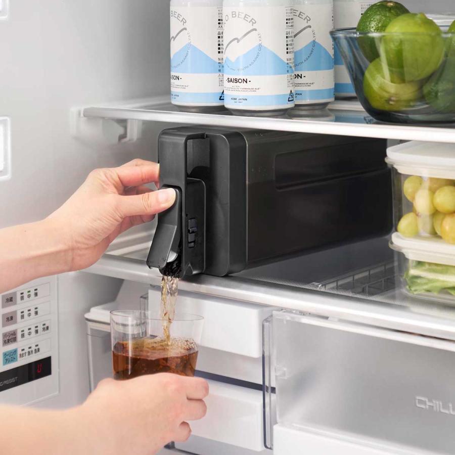 冷水ポット 山崎実業 正規品 tower タワー 倒して置けてそのまま注げる冷水筒 2.2L 冷水筒 麦茶ポット  10030 ブラック | tower