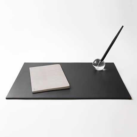 デスクマット 100％ 100パーセント 100percent LEATHER DESK MAT - S 高級 本革 レザーデスクマット Sサイズ ブラック | 100percent | 02