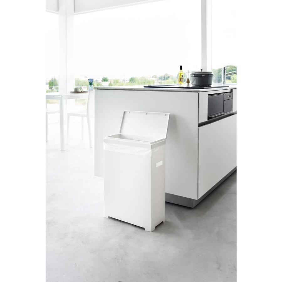 ふた付きゴミ箱 45リットル 山崎実業 正規品 tower タワー スリム蓋付きゴミ箱 横開きタイプ 45L キッチン用  1524 ホワイト | tower | 03