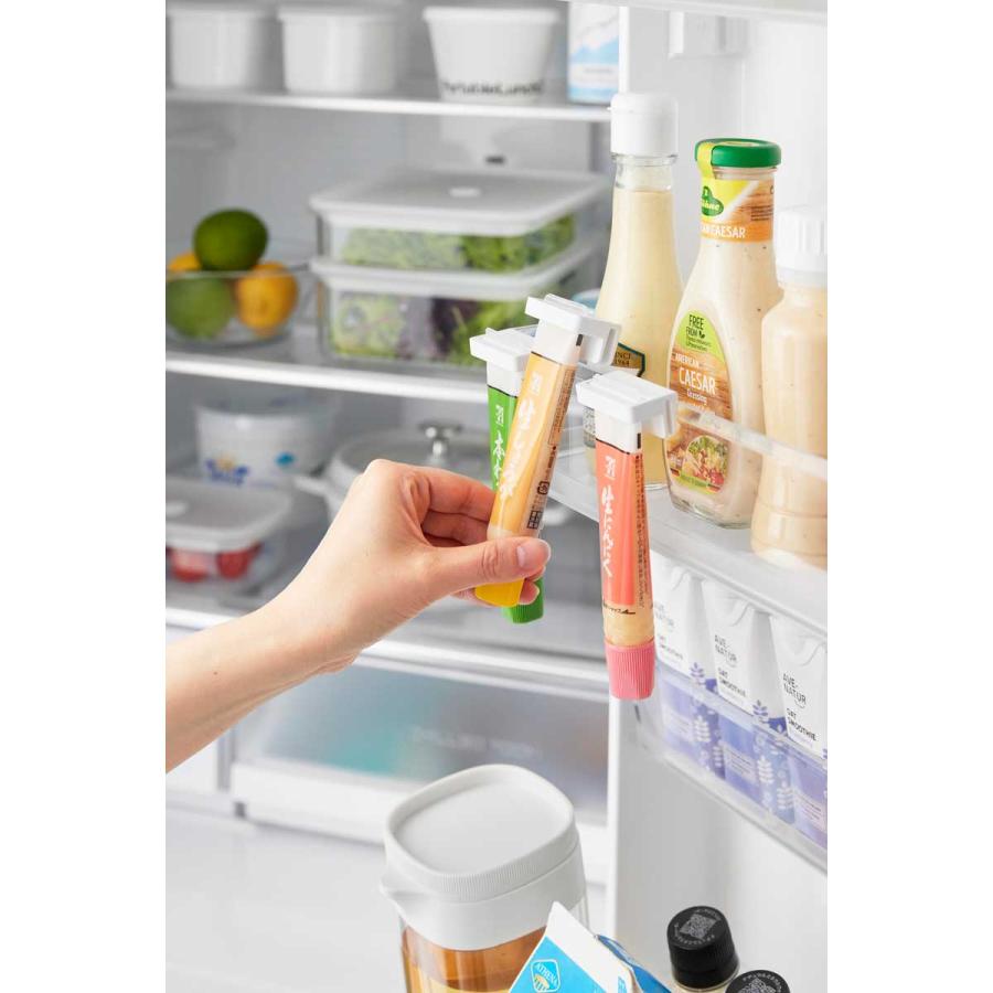薬味チューブホルダー 山崎実業 正規品 tower タワー 引っ掛け絞れる薬味チューブホルダー 3個組 冷蔵庫内収納  10474 ホワイト | tower | 03