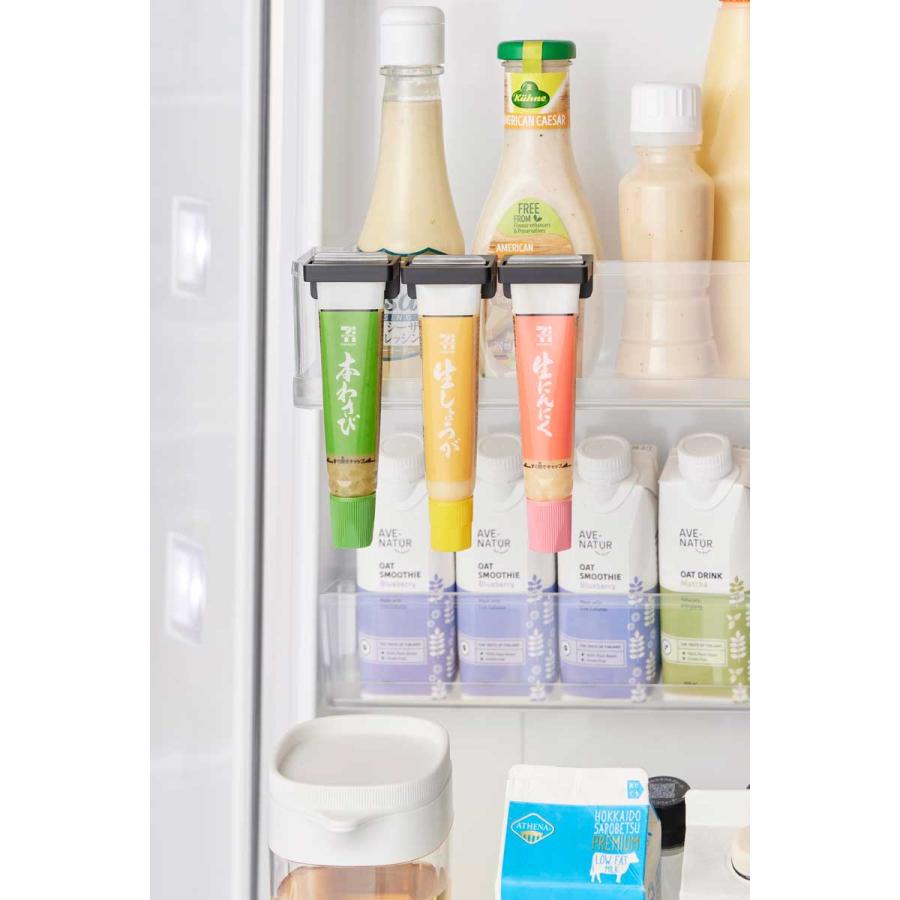 薬味チューブホルダー 山崎実業 正規品 tower タワー 引っ掛け絞れる薬味チューブホルダー 3個組 冷蔵庫内収納  10475 ブラック | tower | 06