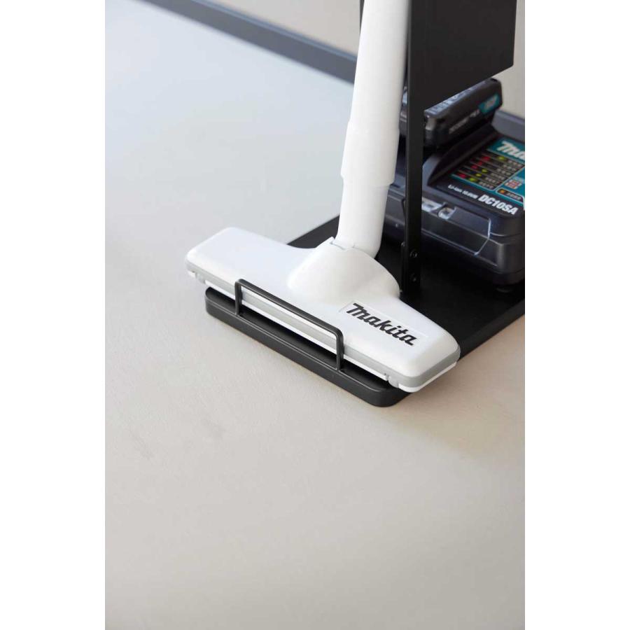 スティッククリーナースタンド 山崎実業 正規品 tower タワー スティッククリーナー紙パック&充電器収納スタンド 掃除機スタンド  10261 ブラック | tower | 07