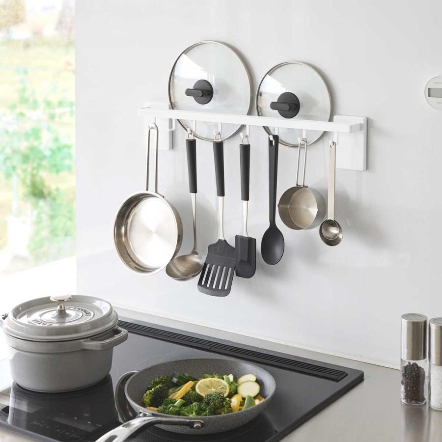 キッチンツール収納 山崎実業 正規品 tower タワー フィルムフック鍋蓋も収納できるキッチンツールバーフック付き W55 キッチンツールスタンド  10412 ホワイト | tower