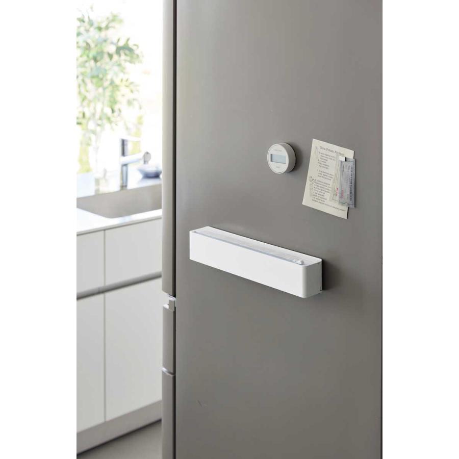 ラップケース 山崎実業 正規品 tower タワー マグネットラップケース スライドカッター付き ラップ収納 ラップホルダー  10658 ホワイト | tower | 03