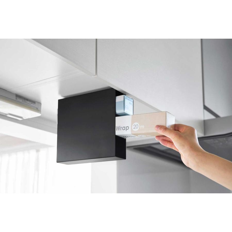 ラップホルダー 山崎実業 正規品 tower タワー 戸棚下ラップホルダー 3段 ラップ収納 収納アイデア  10506 ブラック | tower | 02