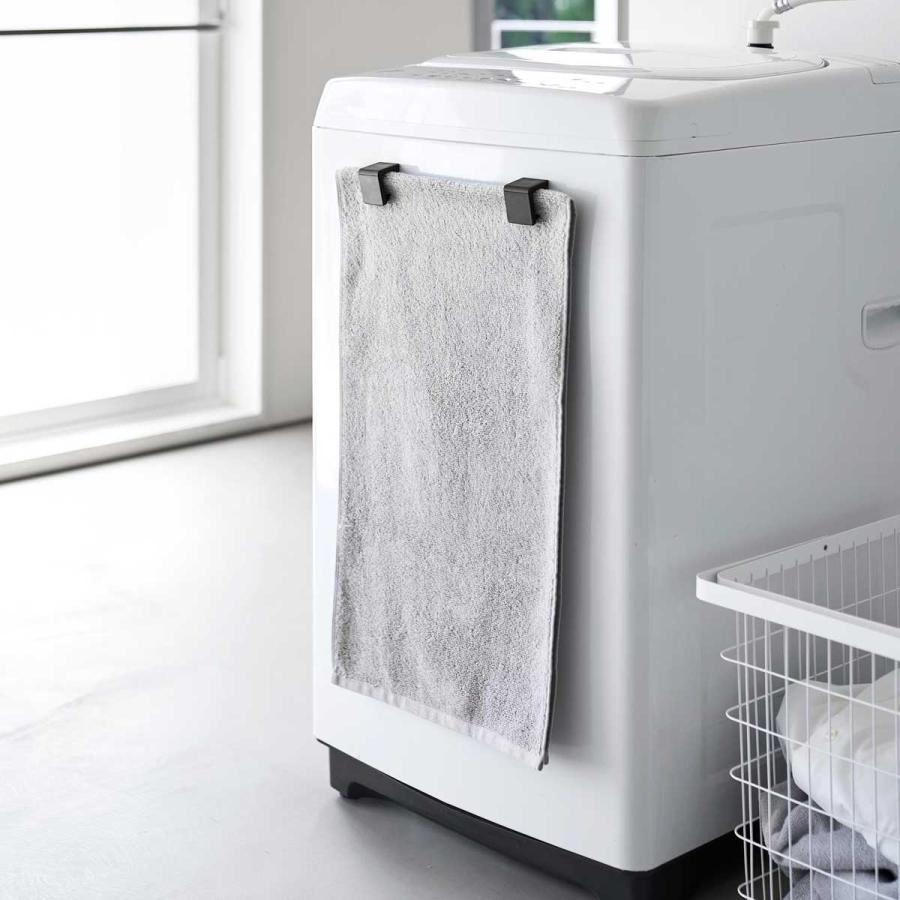 バスマットホルダー 山崎実業 正規品 tower タワー マグネットバスマット&タオルホルダー 2個組 バスマットスタンド タオルホルダー  10613 ブラック | tower