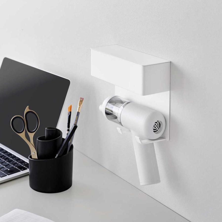 ミニ掃除機ホルダー 山崎実業 正規品 tower タワー 壁付けミニ掃除機ホルダー ハンディクリーナー  10787 ホワイト | tower