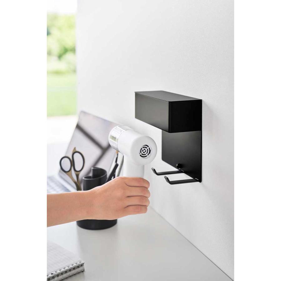 ミニ掃除機ホルダー 山崎実業 正規品 tower タワー 壁付けミニ掃除機ホルダー ハンディクリーナー  10788 ブラック | tower | 05