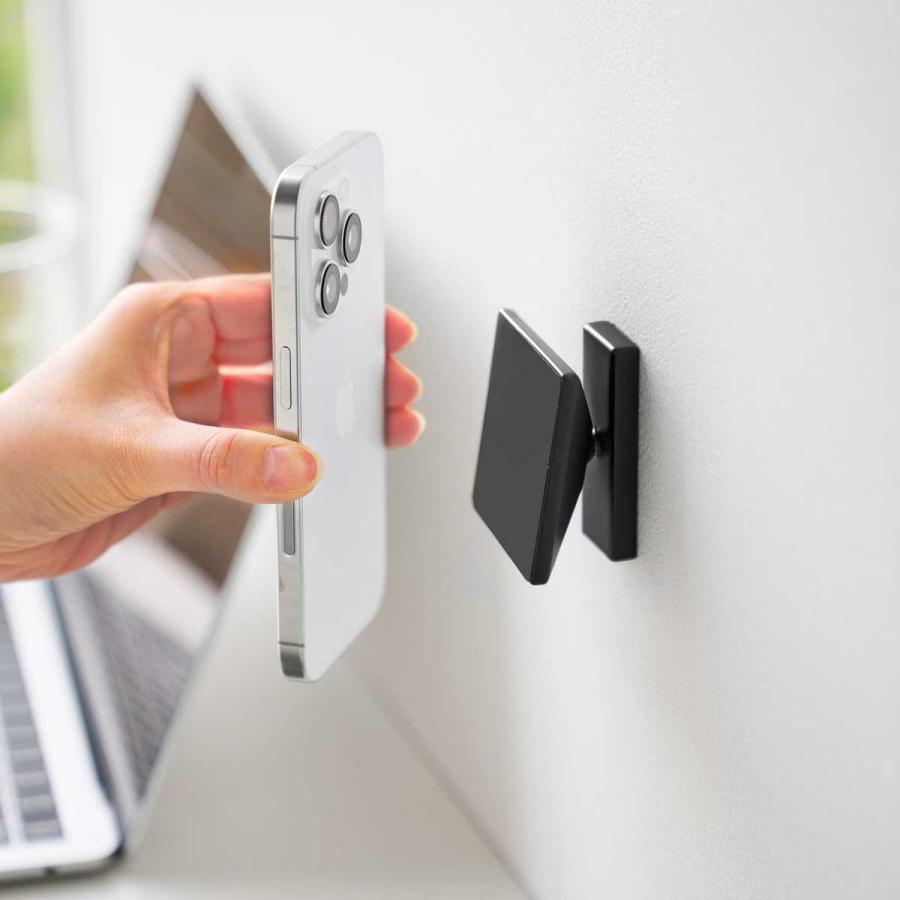 スマホスタンド 山崎実業 正規品 tower タワー 角度が調節できる壁付けスマホホルダー スマホホルダー  10435 ブラック | tower