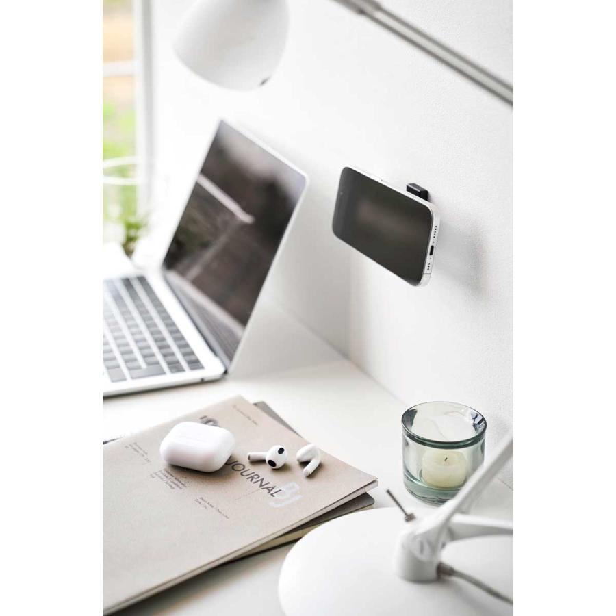 スマホスタンド 山崎実業 正規品 tower タワー 角度が調節できる壁付けスマホホルダー スマホホルダー  10435 ブラック | tower | 03