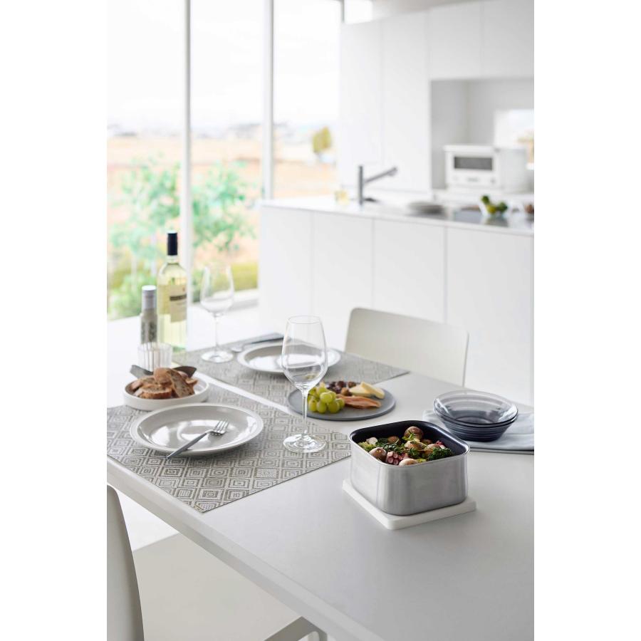 鍋敷き 山崎実業 正規品 tower タワー マグネットシリコーン鍋敷き 角型 シリコン製  10320 ホワイト | tower | 02