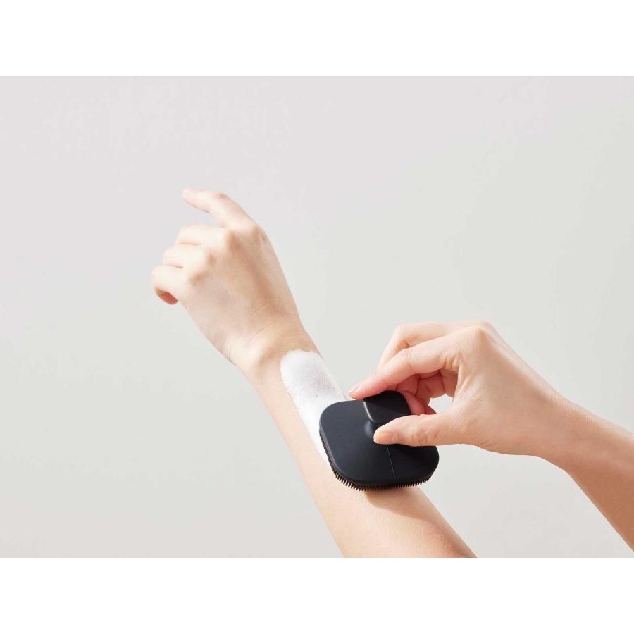 フェイシャルブラシ 山崎実業 正規品 tower タワー マグネットシリコーンフェイシャルブラシ フェイスブラシ  10615 ブラック | tower | 05