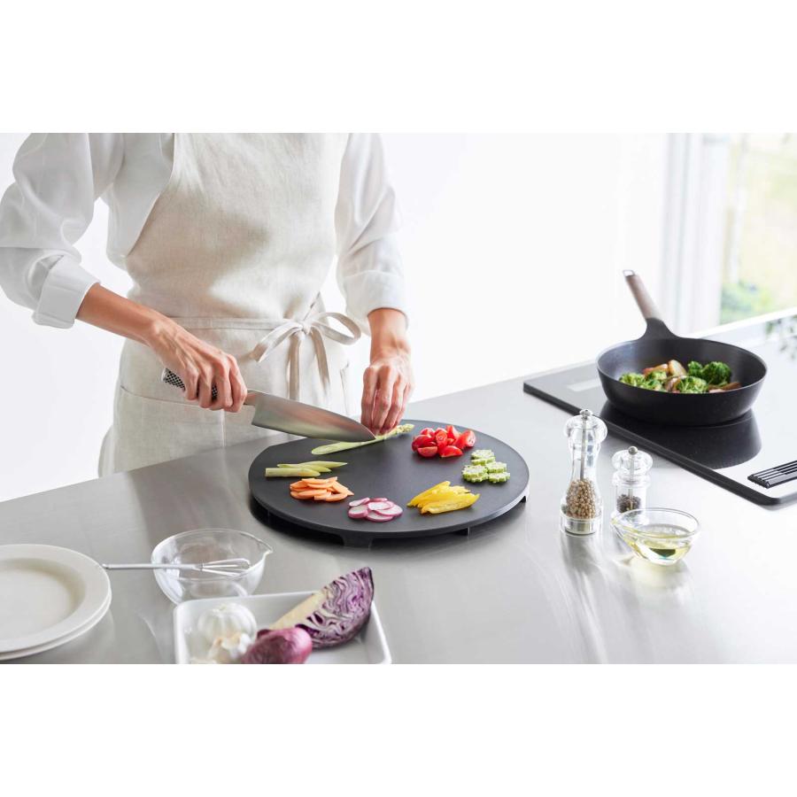 まな板 山崎実業 正規品 tower タワー 食洗機対応マグネット抗菌まな板 ラウンド L カッティングボード 正規販売店 10625 ブラック | tower | 04