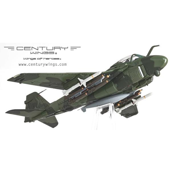 Century Wings 1/72 A-6Eイントルーダー アメリカ海軍 第165攻撃飛行隊「ブーマース」 NG511 1990年 (001648) |  | 04