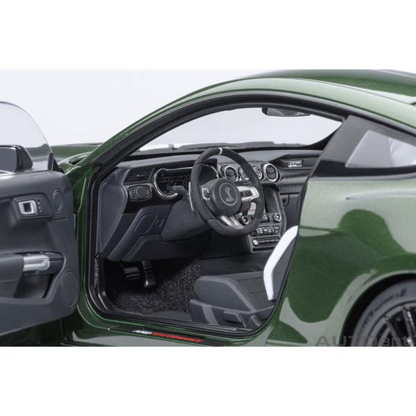 オートアート 1/18 フォード マスタング シェルビー GT500 （グリーン／ホワイト・ストライプ） (73097) | オートアート | 03