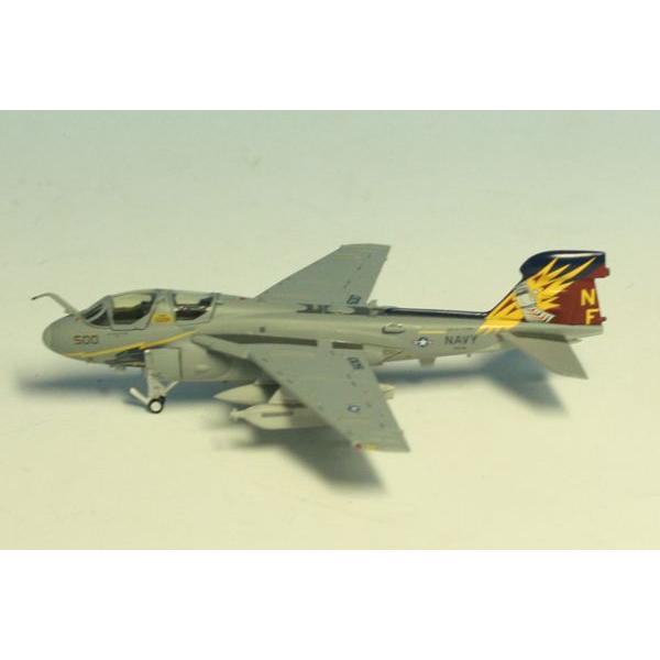 ホーガン 1/200 EA-6B プラウラー VAQ-136 ガントレッツ NF500 『CAG 2000』 | HOGAN | 01