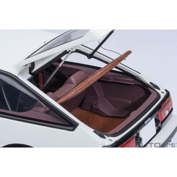 オートアート 1/18 トヨタ スプリンター トレノ (AE86) 「頭文字 D