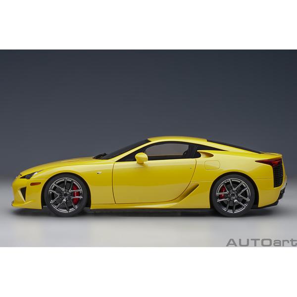 オートアート 1/18 レクサス LFA （パール・イエロー）(78854) | オートアート | 02
