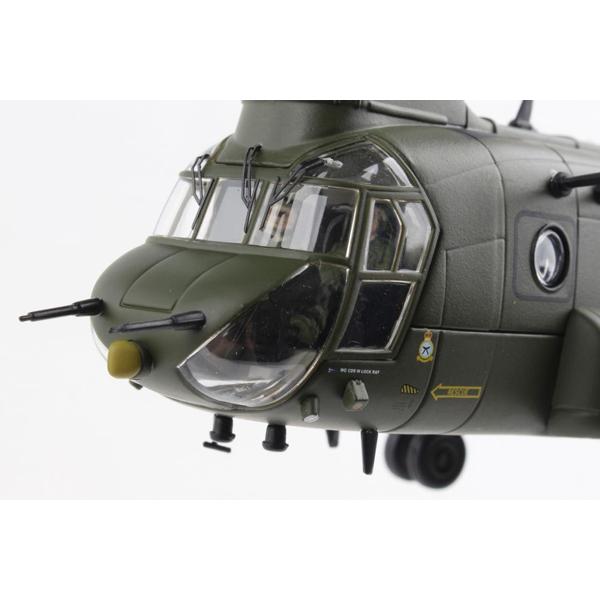 コーギー 1/72 ボーイング チヌーク HC.4 ZH777 イギリス空軍 第28飛行隊 100周年記念 (AA34216) | CORGI