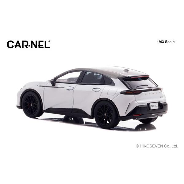 CARNEL 1/43 トヨタ クラウン スポーツ RS “THE 70th” (AZSH37) 2025 Precious White Pearl / Precious Metal 　(CN432501) |  | 02