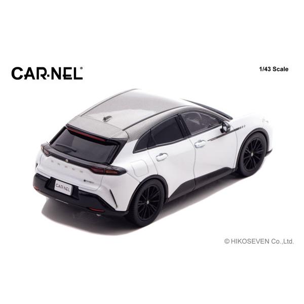 CARNEL 1/43 トヨタ クラウン スポーツ RS “THE 70th” (AZSH37) 2025 Precious White Pearl / Precious Metal 　(CN432501) |  | 03