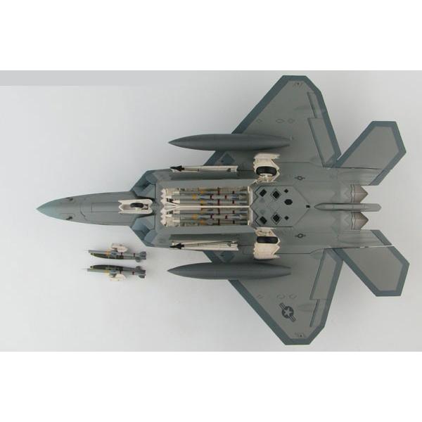 ホビーマスター 1/72 F-22 ラプター 