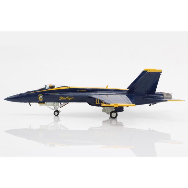 ホビーマスター1/72 F/A-18E スーパーホーネット “ブルーエンジェルス 2021 1-6番機 デカール付属版” (HA5121B)｜backfire21｜03