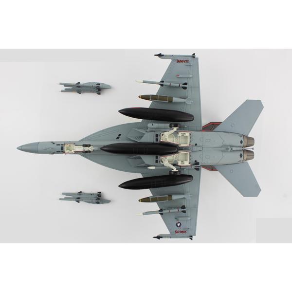 ホビーマスター1/72 F/A-18F スーパーホーネット "VFA-94 マイティシュライクス" (HA5133)｜backfire21｜04