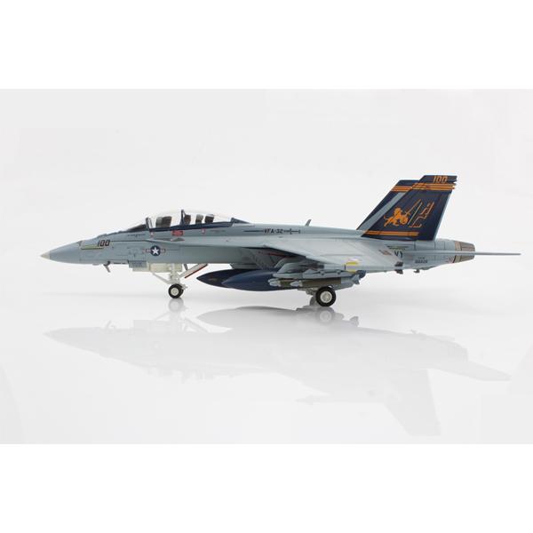 ホビーマスター1/72 F/A-18F スーパーホーネット “VFA-32 ファイティング・ソードマン 2023″ (HA5137) | ホビーマスター | 01