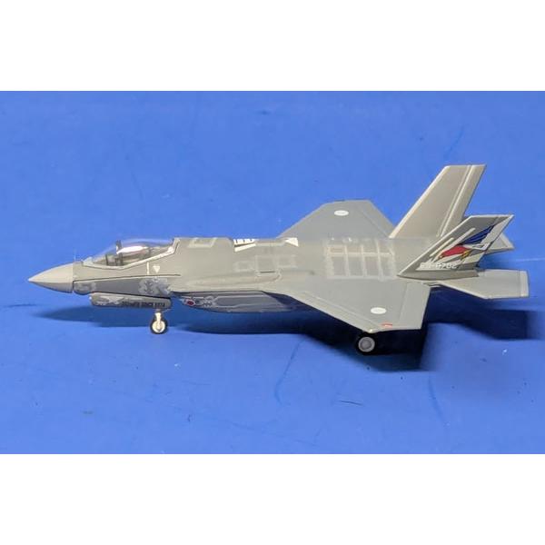 ヘルパウィングス 1/200 F-35A ライトニングII 航空自衛隊 三沢基地 302飛行隊 50周年記念 (HE573597) | ヘルパウィングス | 02