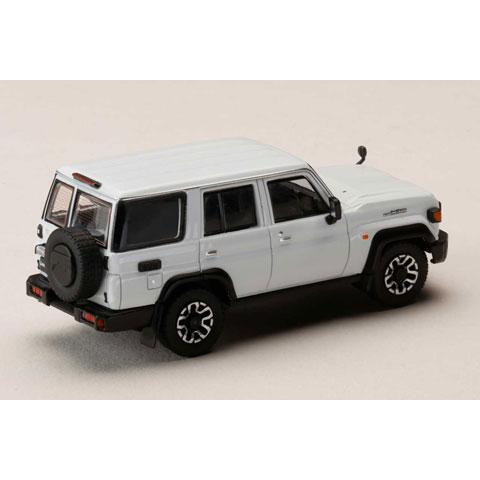 Hobby Japan 1/64 Toyota LANDCRUISER 70 (GDJ76W)  スーパーホワイトII (HJ641090AW) | ホビージャパン | 02