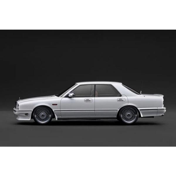 ignition_model 1/18 NISSAN GLORIA CIMA (Y31) Pearl White (IG3899) | ignition model | 01