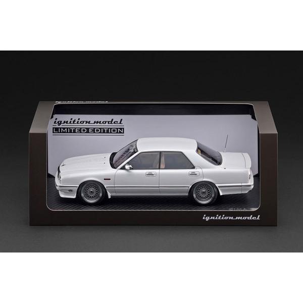 ignition_model 1/18 NISSAN GLORIA CIMA (Y31) Pearl White (IG3899) | ignition model | 03