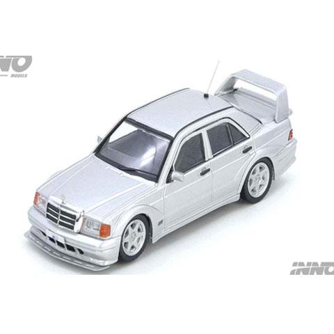 INNO Models 1/64 Mercedes 190E シルバー (IN64-190E-SIL) : バック