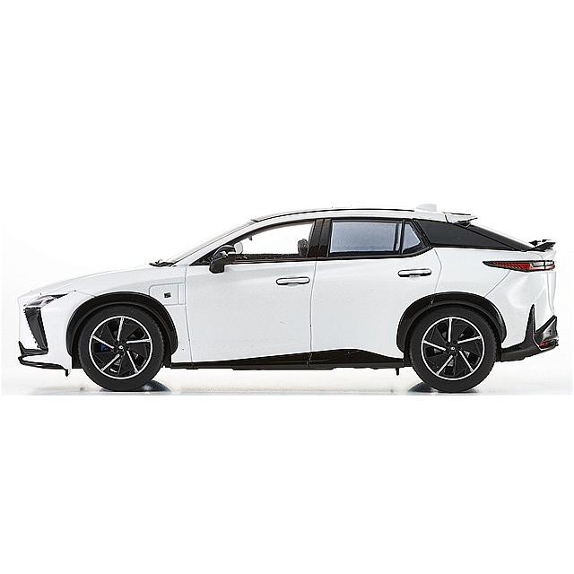 京商オリジナル 1/43 LEXUS RZ550e “F SPORT”  ソニックセレナイト (KS03944W) | 京商 | 01