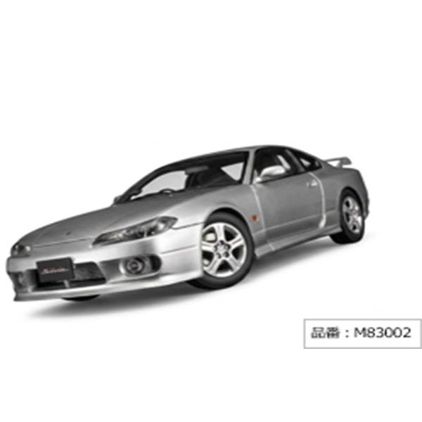 MOTORHELIX 1/18 Nissan Silvia (S15) Spec-R Aero 1999 Sparkling Silver (M83002) | 