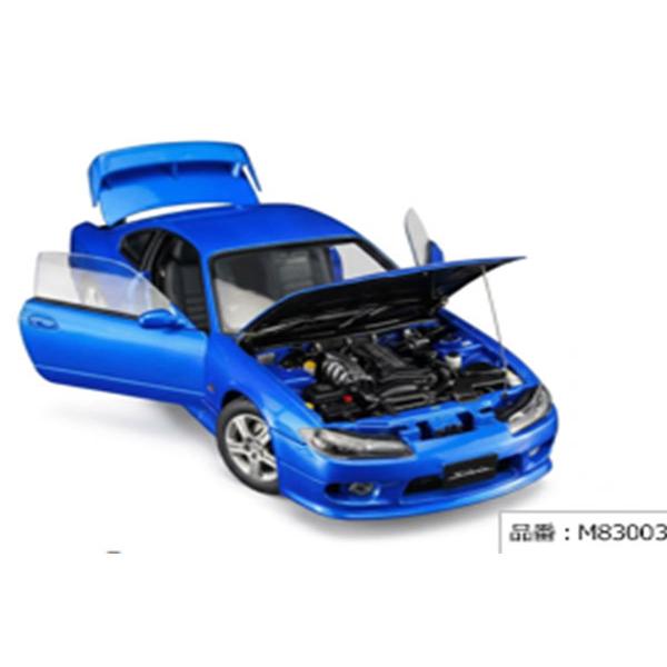 MOTORHELIX 1/18 Nissan Silvia (S15) Spec-R Aero 1999 Brilliant Blue (M83003) | 