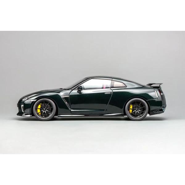 MOTORHELIX 1/18 Nissan GT-R (R35) Track Edition Engineered by NISMO T-Spec 2022 Midnight Purple (M83516) |  | 02