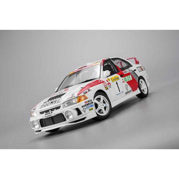 MOTORHELIX 1/18 三菱 Lancer Evolution IV GSR Monte Carlo (M84008) |  | 01