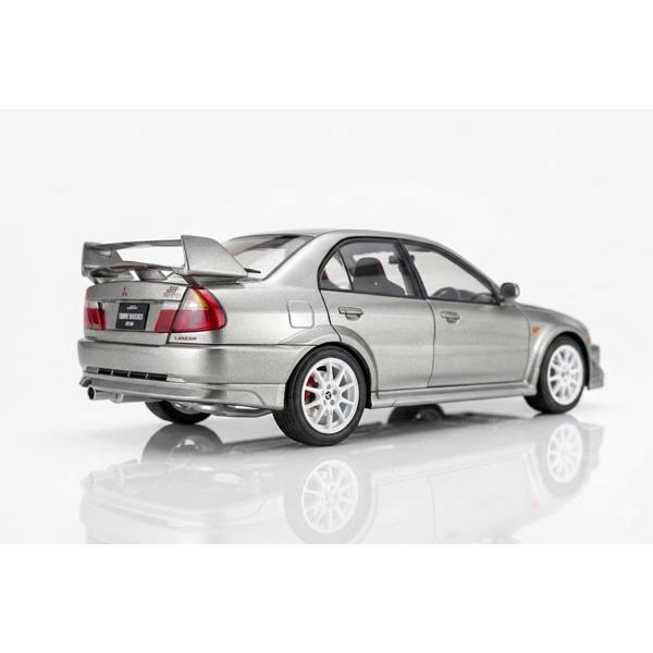 MOTORHELIX 1/18 三菱 Lancer Evolution VI GSR T.M.E Satellite Silver (M84304) |  | 03