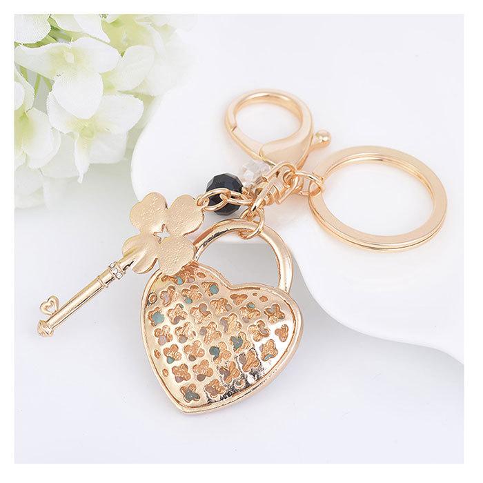 バッグチャーム 通販バッグチャーム キラキラ キーホルダー バックチャーム キーリング ハート おしゃれ 鍵 四つ葉のクローバー アクセサリー レディース カラ | ブランド登録なし | 03
