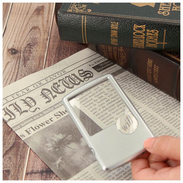 ルーペ 携帯 通販 ポケットルーペ  LEDライト付 LED LEDライト 拡大鏡 虫眼鏡 3倍 サブレンズ 6倍 高品質 小さい クレジットカードサイズ ポケット 入る ルーペ |  | 07