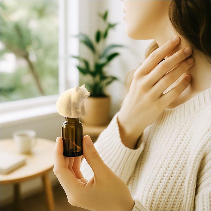 アロマオイル 通販 エッセンシャルオイルキャップ オイルキャップ キャップ ふた フタ 傾ける 手軽 動物 アニマル コンパクト アロマオイル |  | 13