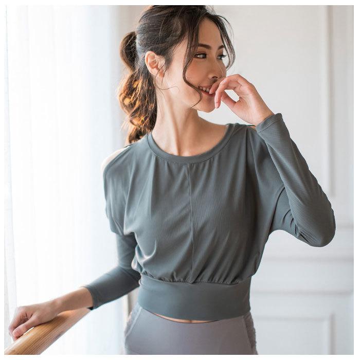 ヨガウェア トップス 長袖 通販 レディース おしゃれ 丈短め ゆったり 肩見せ 肩出し 伸縮性 ストレッチ Sサイズ Mサイズ Lサイズ ブラック カーキ ヨガウェア |  | 09