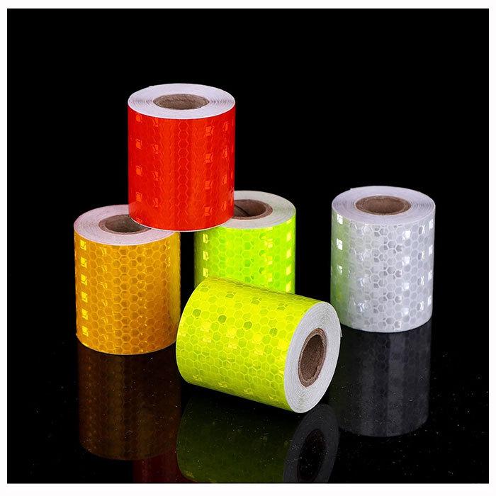 反射テープ 通販反射テープ 約 3ｍ 幅 50mm 蛍光反射テープ 目印 テープ 反射ステッカー 反射シール 事故防止 暗所 駐車場 夜間 装飾 反射板 反射テープ |  | 10