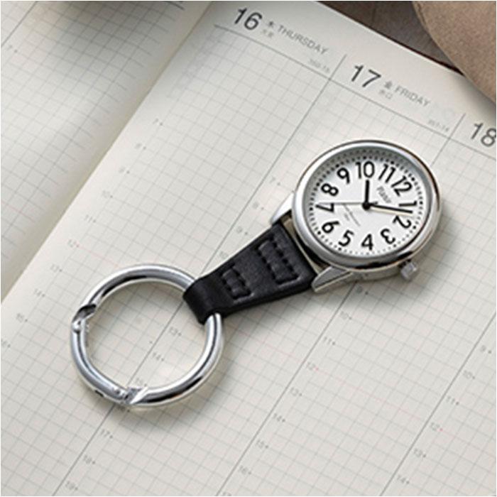 プレジール Plaisir 通販Plaisir プレジール 懐中時計 腕時計 レディース カラビナウォッチ カラビナ ハングウォッチ フックウォッチ 大きめ エンボス 見やすい | mocha